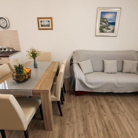 Apartments Luka روغوزنيكا المظهر الخارجي الصورة