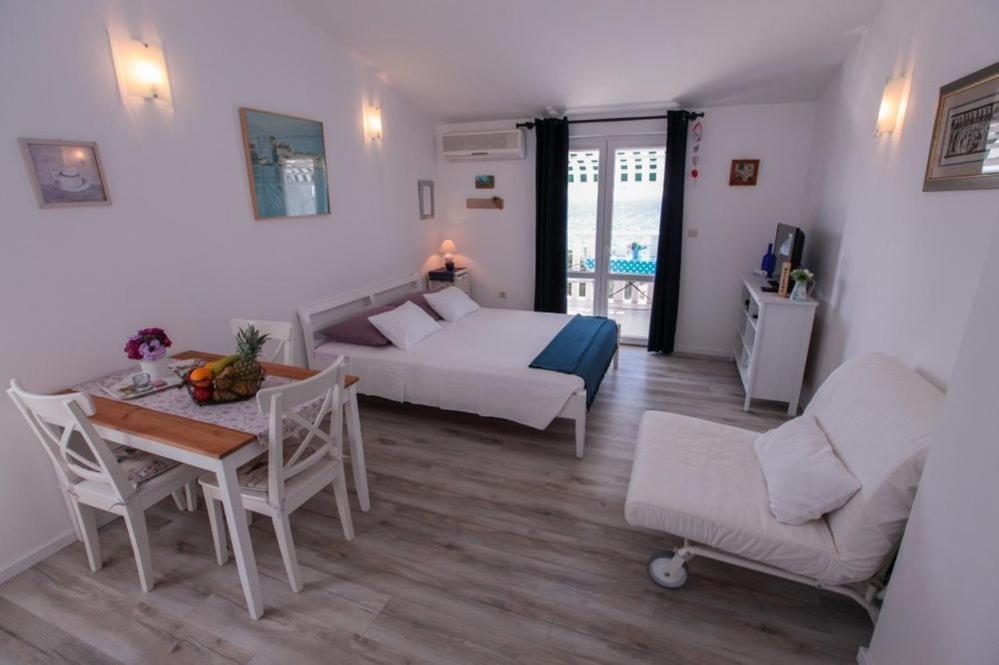 Apartments Luka روغوزنيكا المظهر الخارجي الصورة