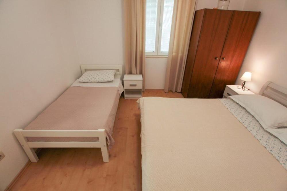Apartments Luka روغوزنيكا المظهر الخارجي الصورة