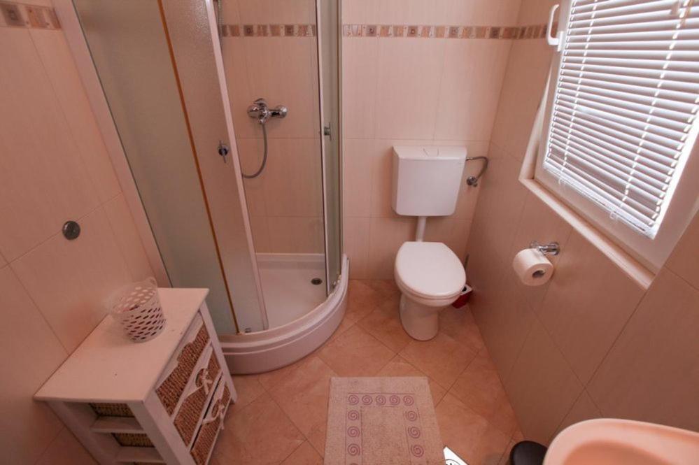 Apartments Luka روغوزنيكا المظهر الخارجي الصورة