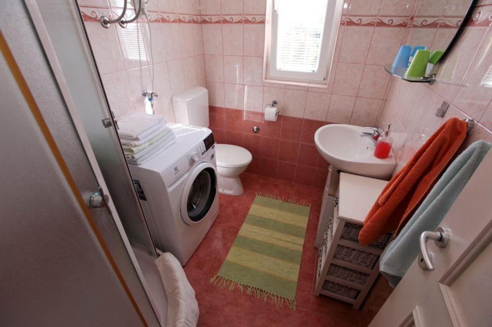 Apartments Luka روغوزنيكا المظهر الخارجي الصورة